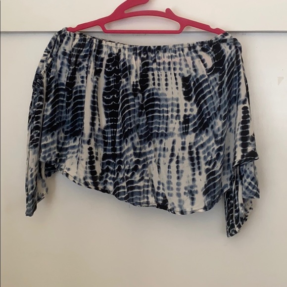 Wet Seal Tops - Off the shoulder top